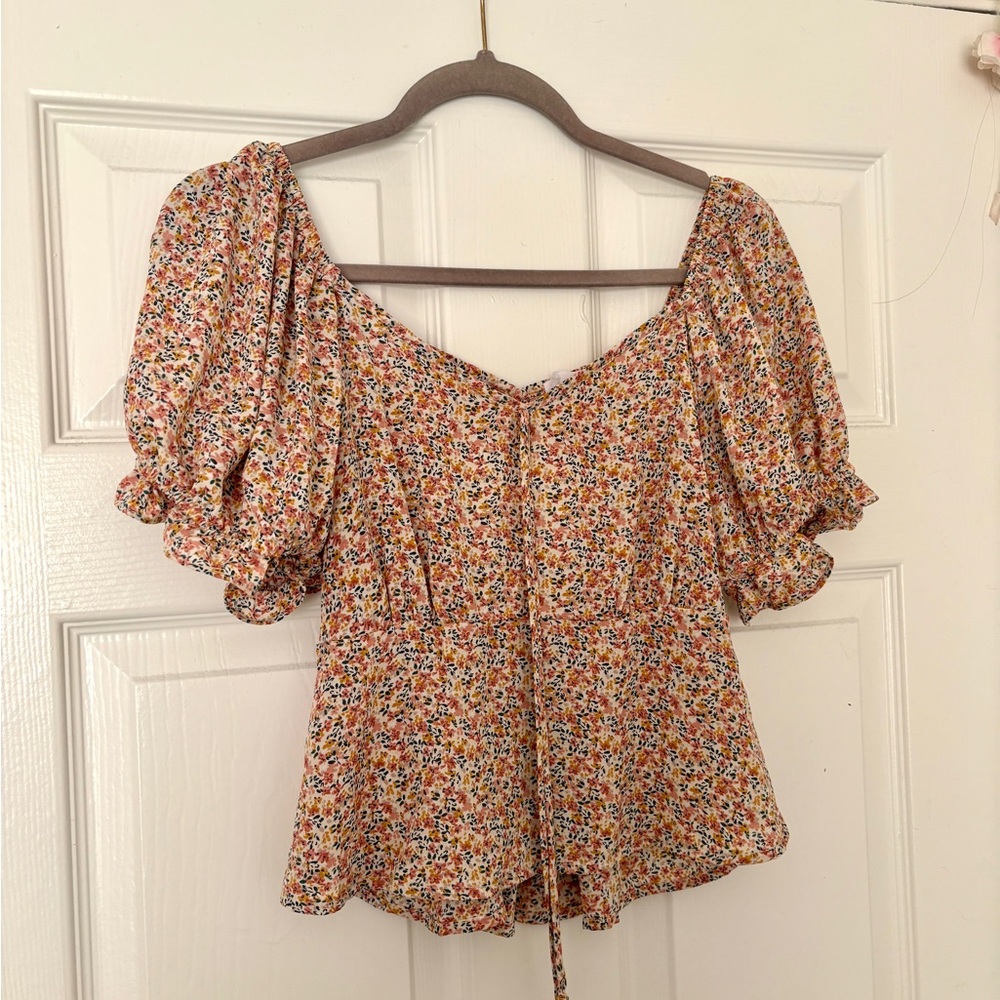 Floral Puff Sleeve Top